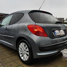 Peugeot 207 GT