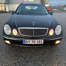 Mercedes Benz E220 CDI W211 ELEGANCE AUT