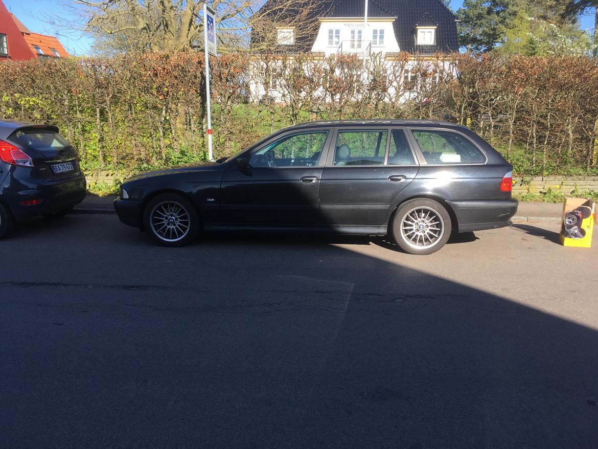 BMW 528i Touring E39 billede 7