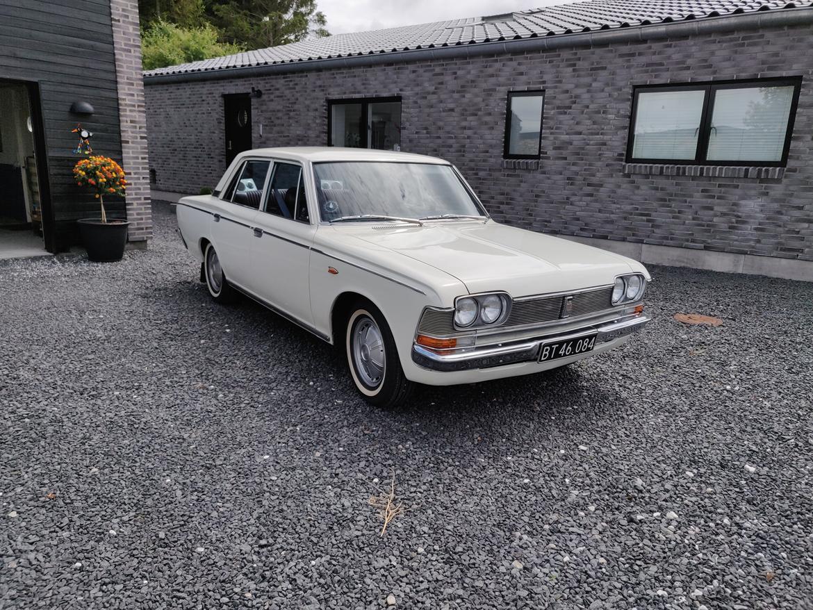 Toyota Crown billede 3