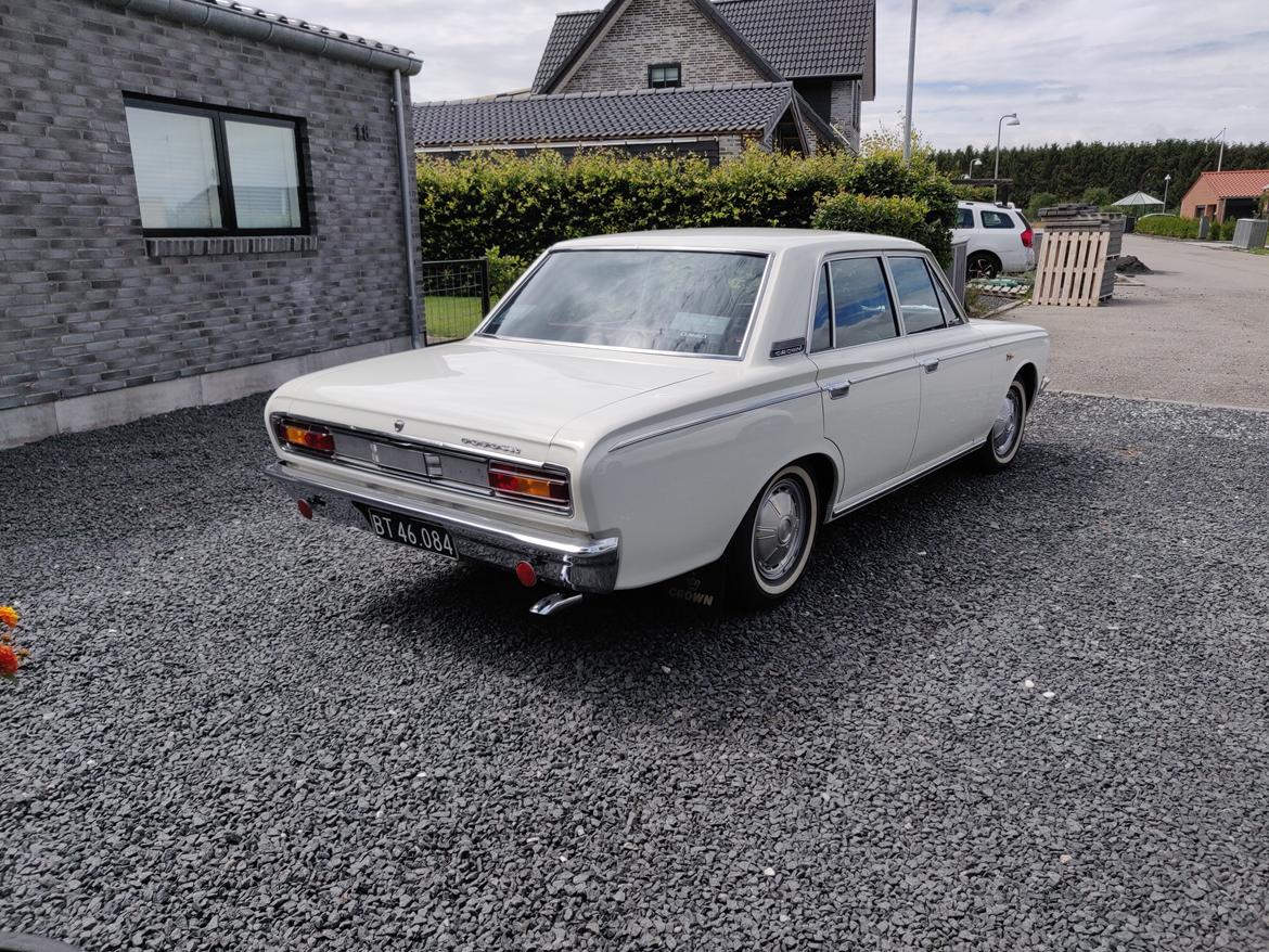 Toyota Crown billede 4