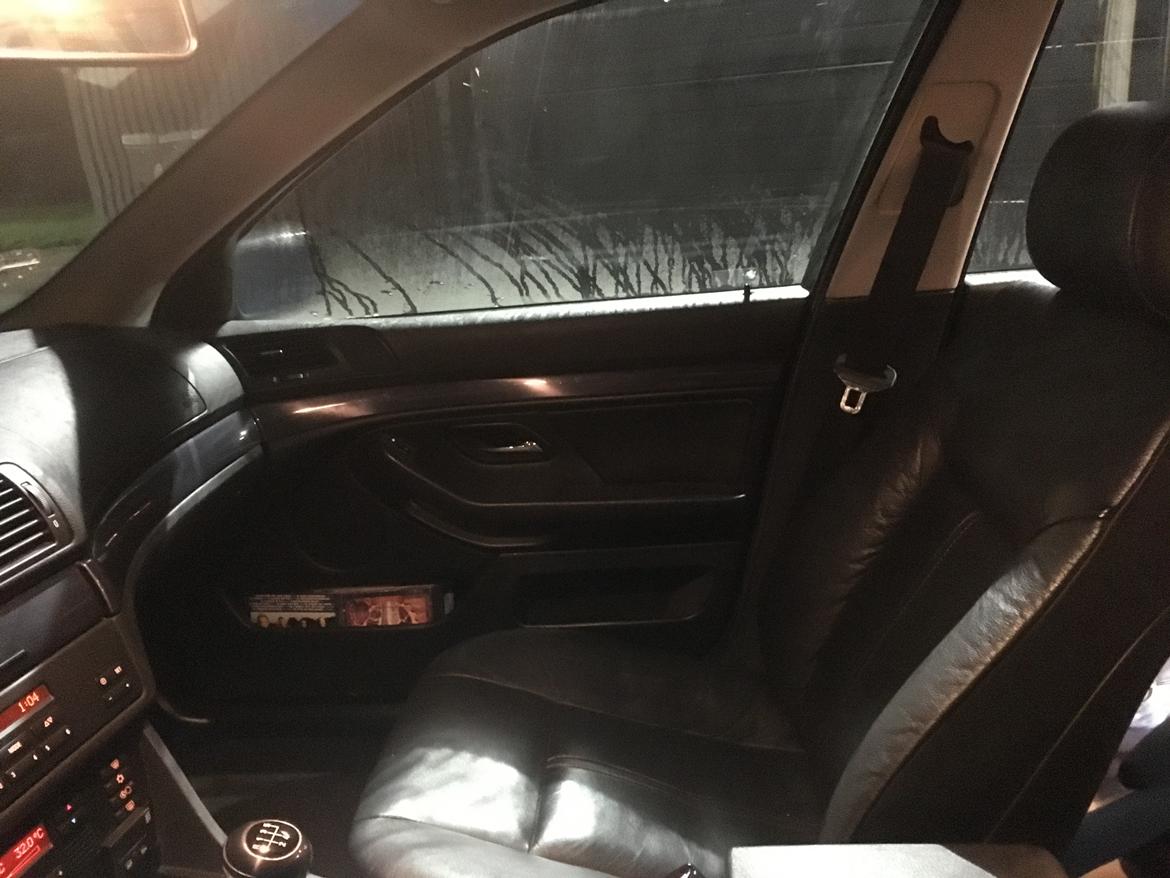 BMW 528i Touring E39 billede 12