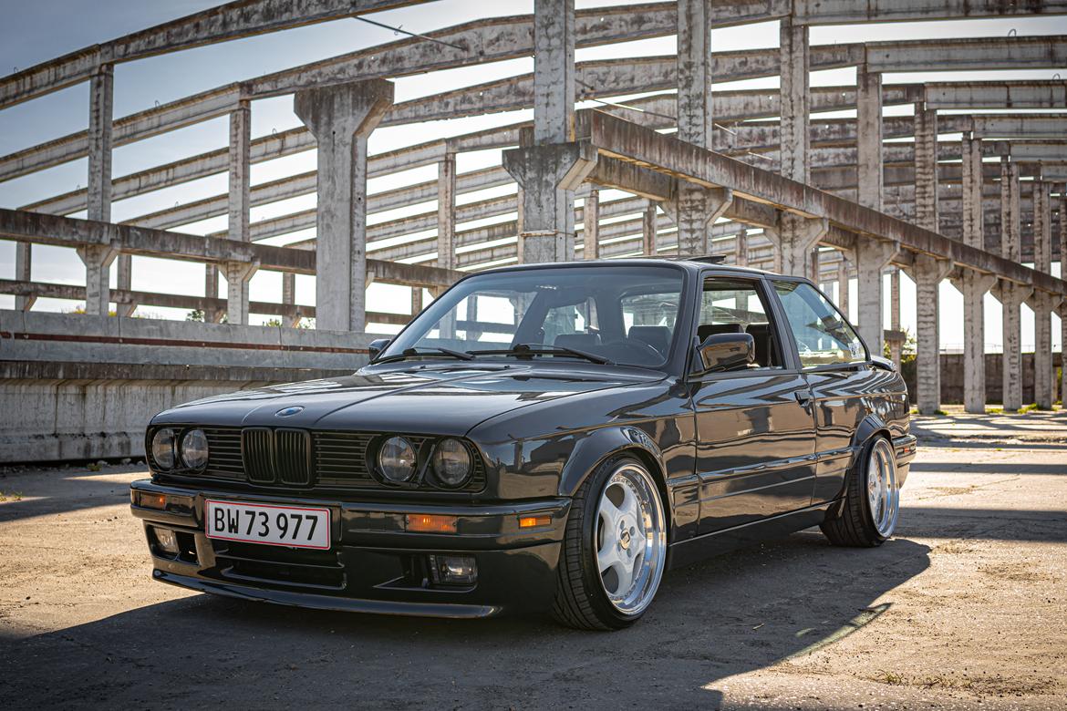 BMW E30 billede 4