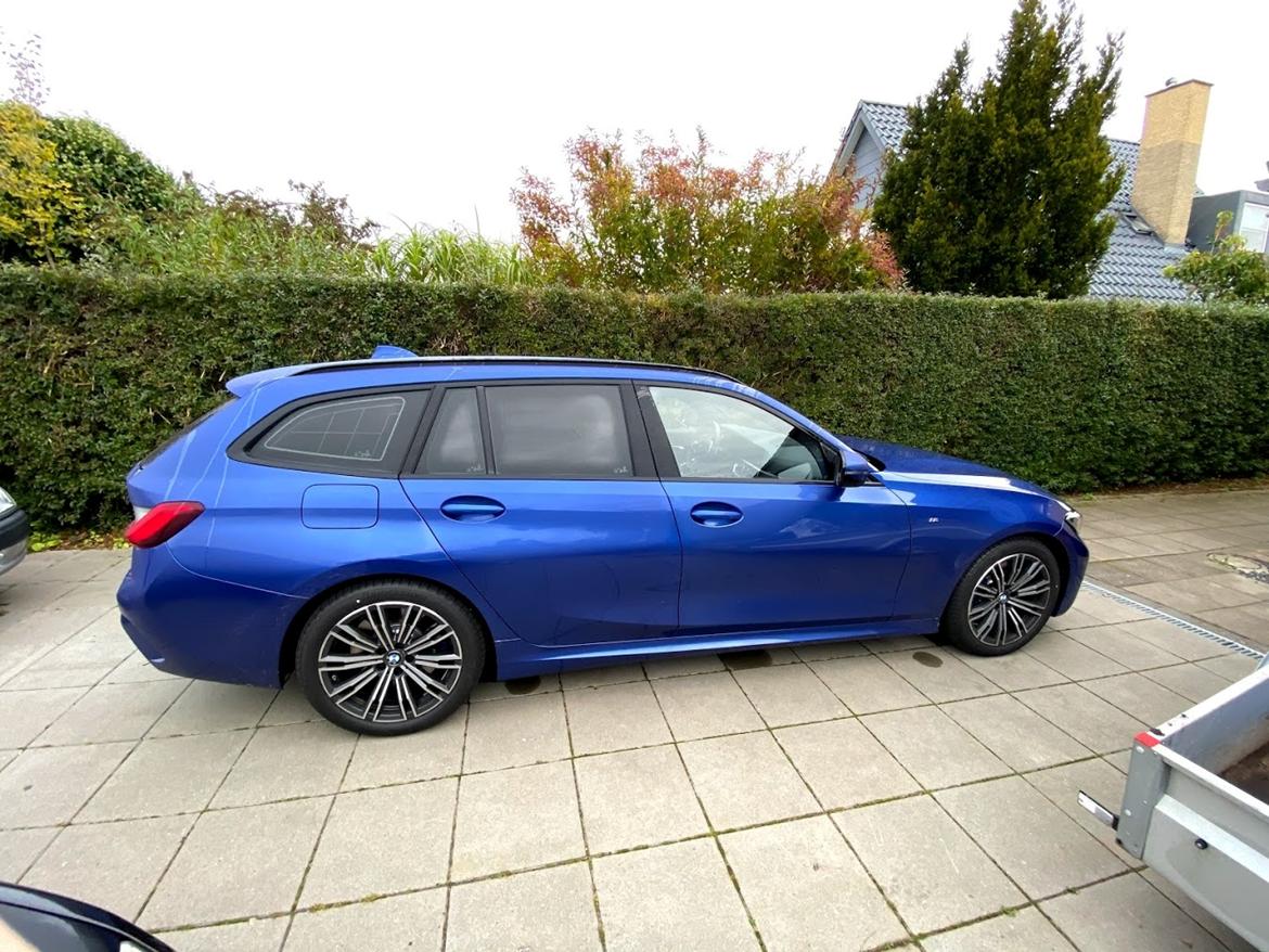 BMW 330i Touring M-Sport Steptronic billede 8