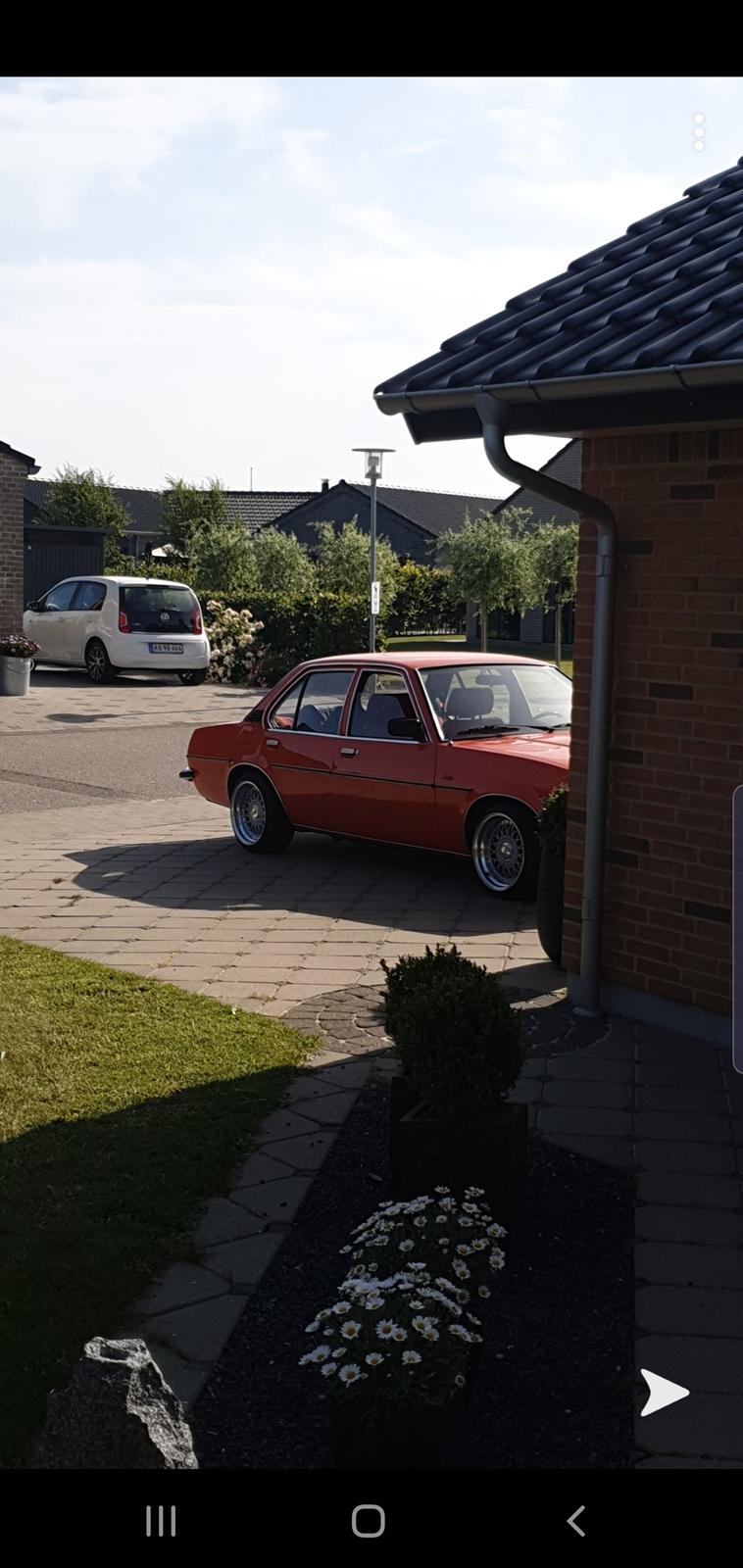 Opel Ascona b Berlina billede 19