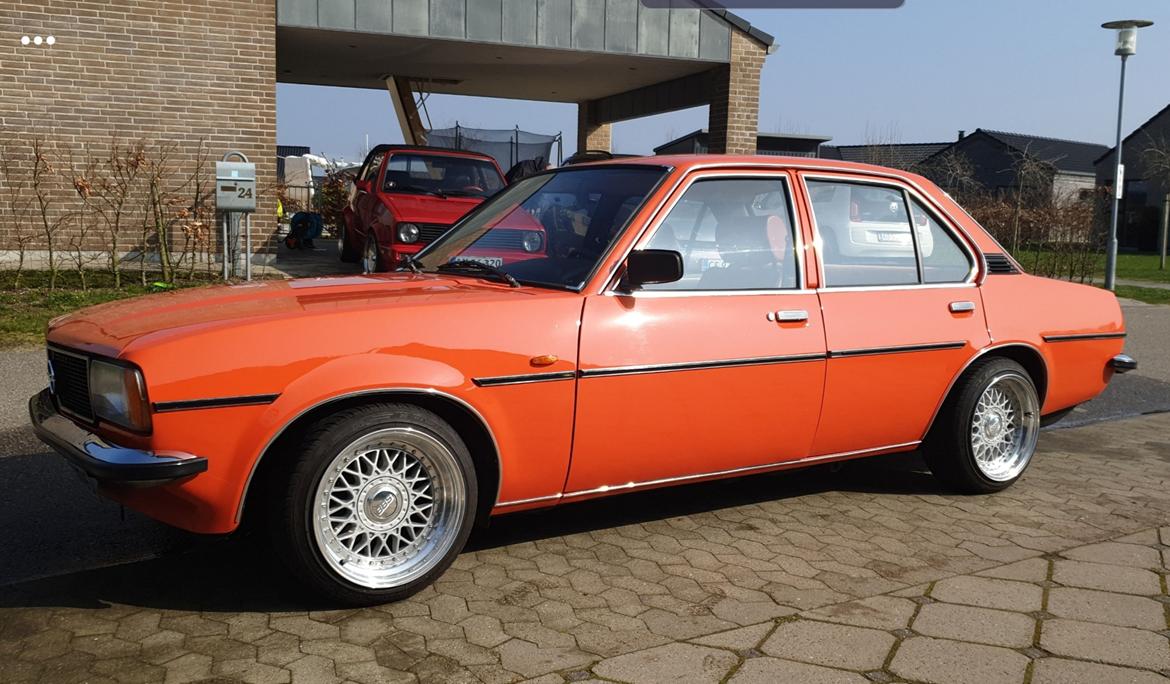 Opel Ascona b Berlina billede 20