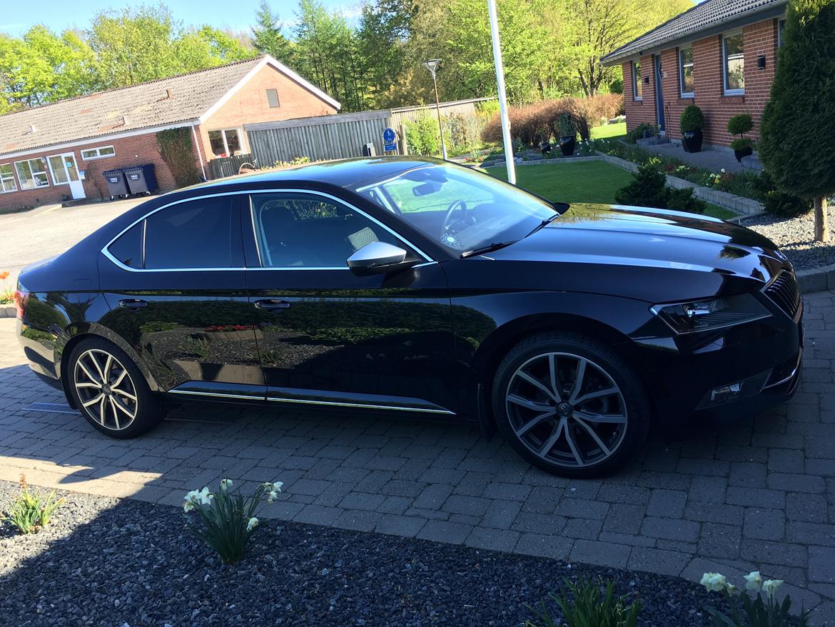 Skoda Superb 1,4 Tsi Style DSG SOLGT billede 47