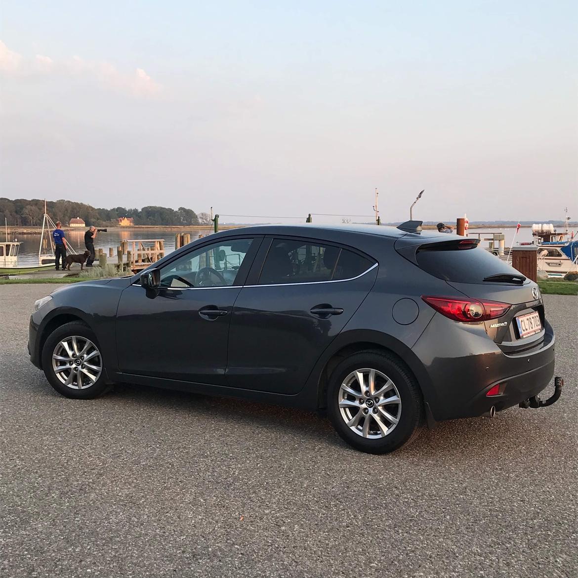 Mazda 3 2,0 Sky-G 165 Vision billede 2