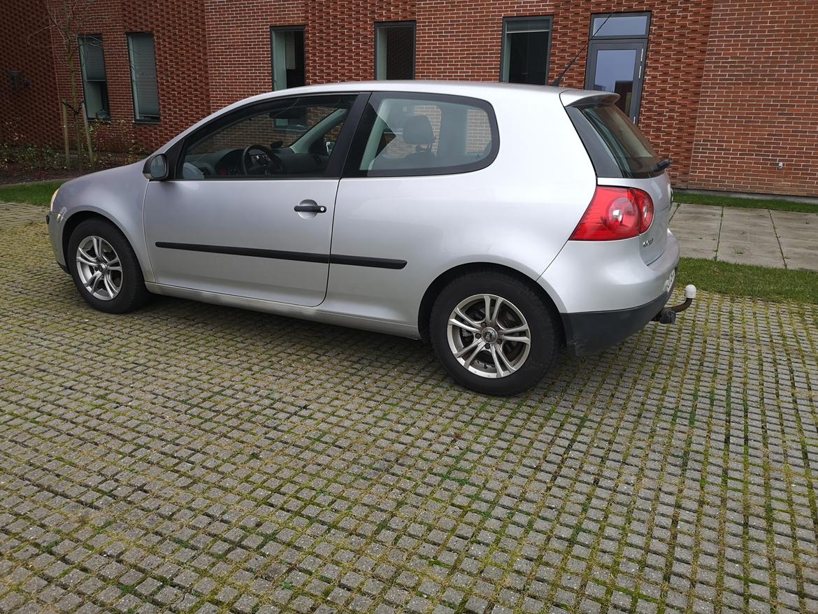 VW Golf V TDI DSG billede 2