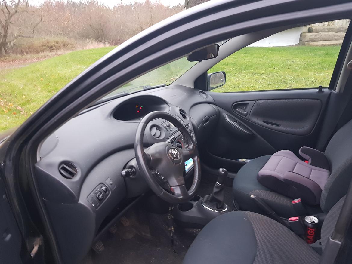 Toyota yaris soul 1.4 d-4-d (kassen på hjul) solgt billede 6
