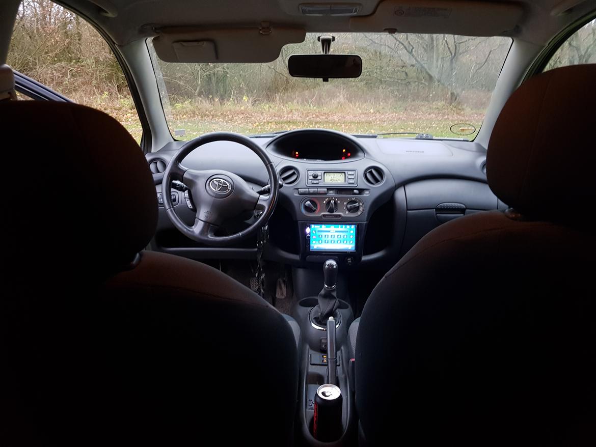 Toyota yaris soul 1.4 d-4-d (kassen på hjul) solgt billede 9