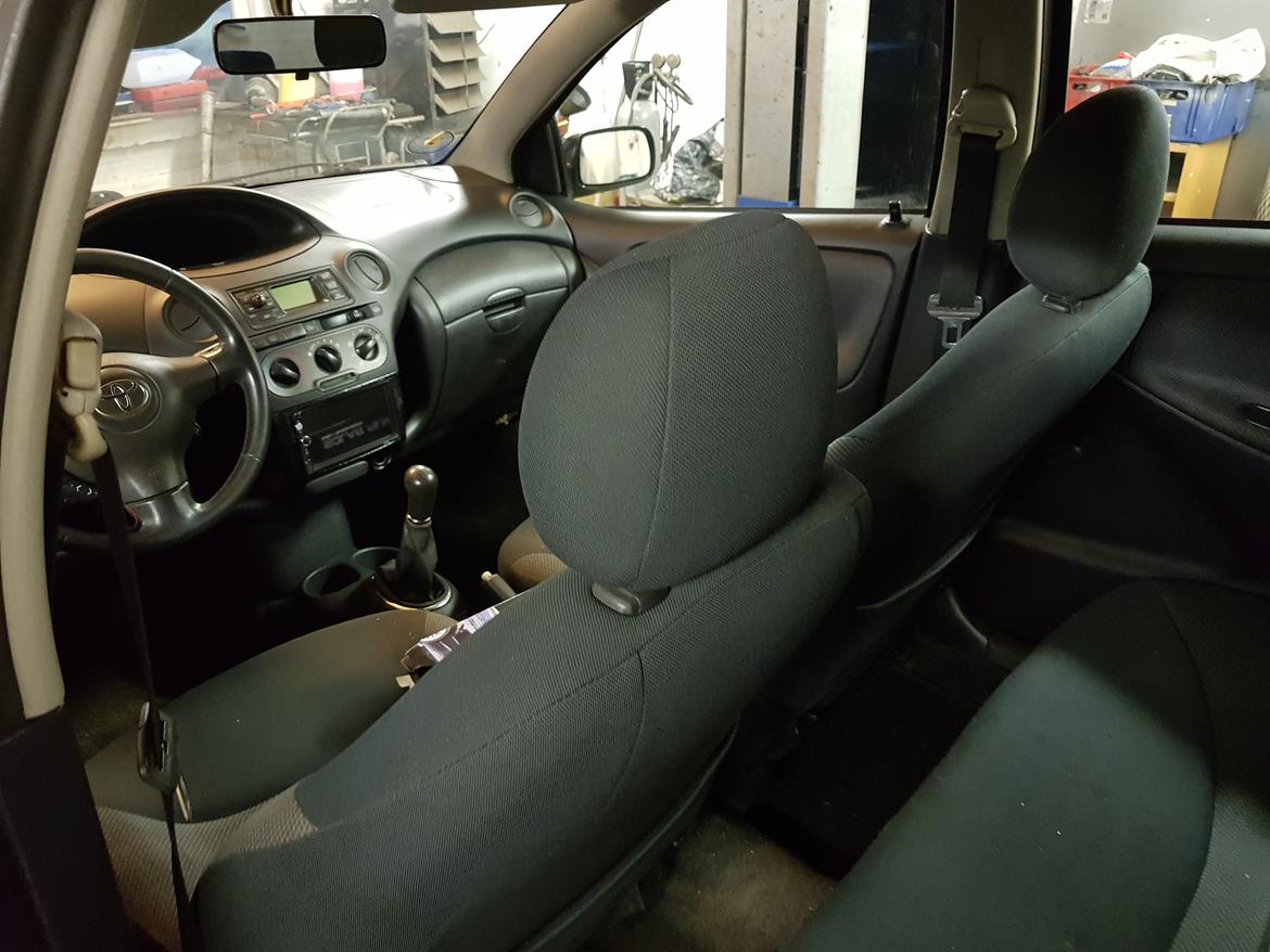 Toyota yaris soul 1.4 d-4-d (kassen på hjul) solgt billede 10