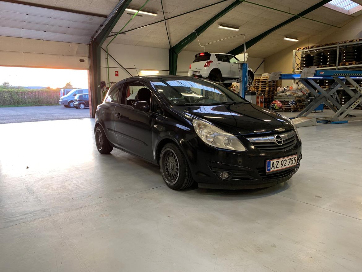 Opel Corsa D billede 2