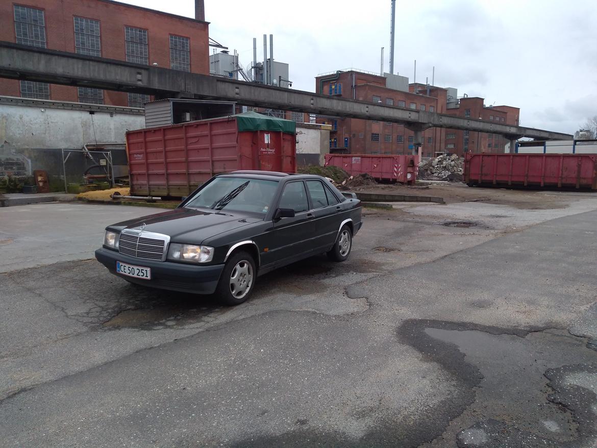 Mercedes Benz 190 E billede 1