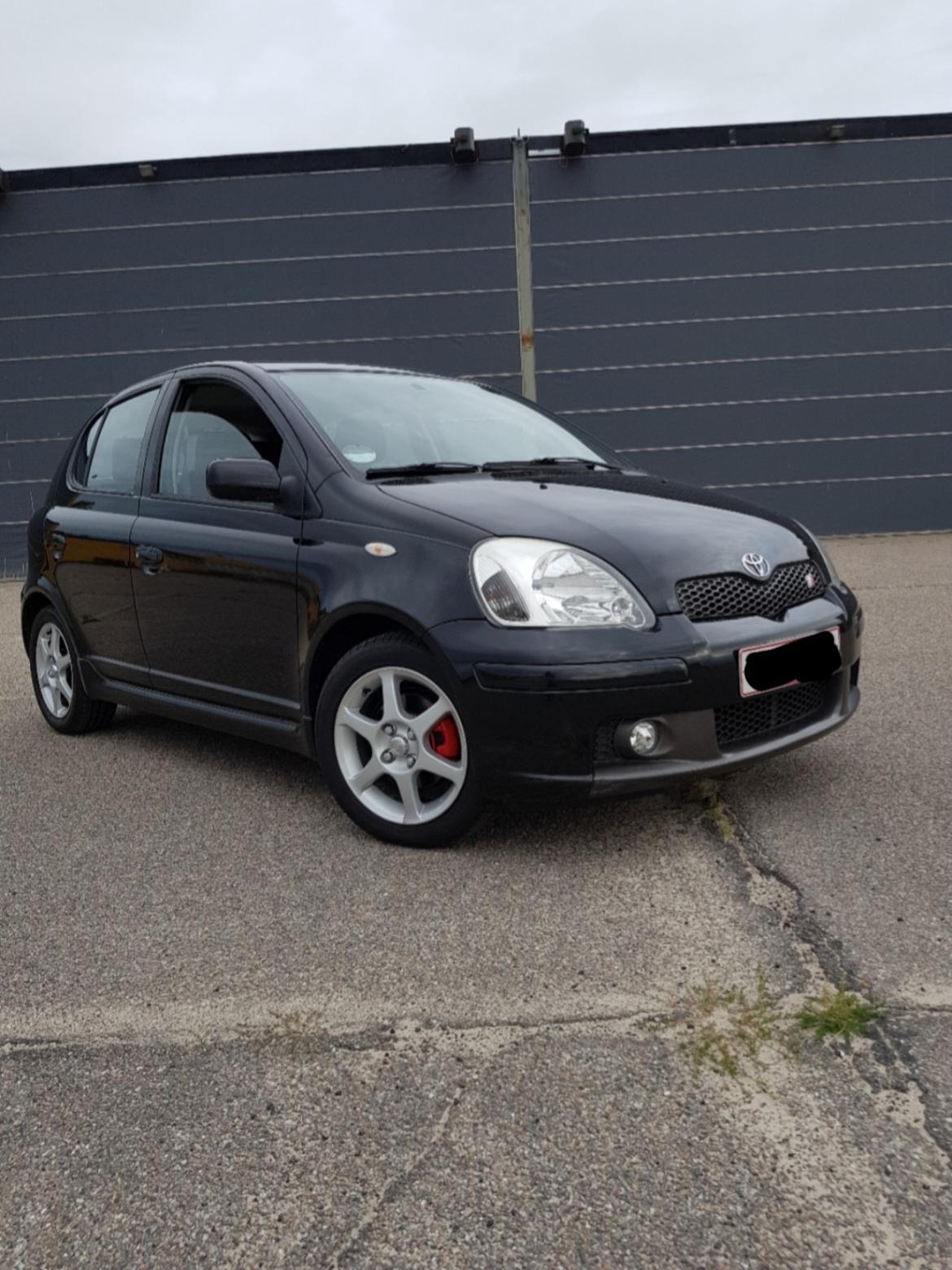 Toyota Yaris T-sport billede 1