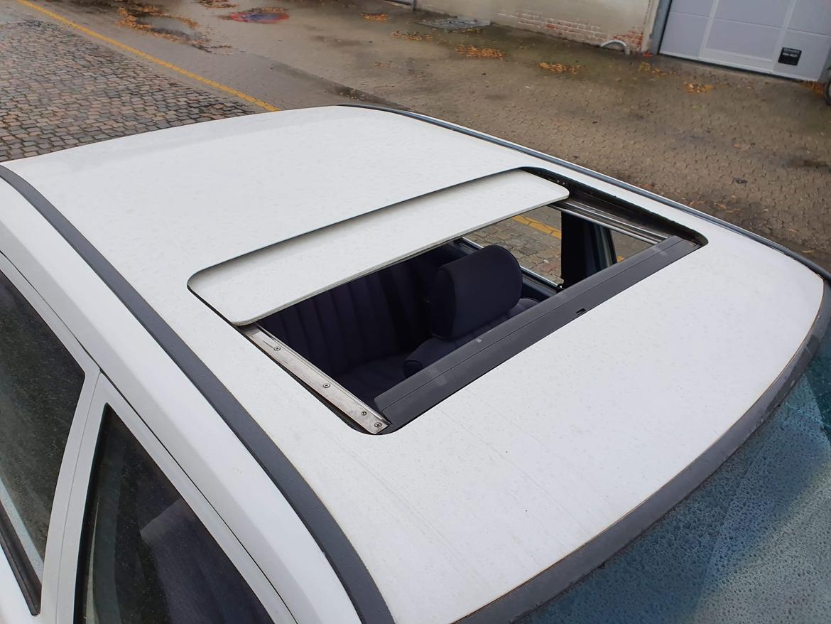 Mercedes Benz 190E billede 12