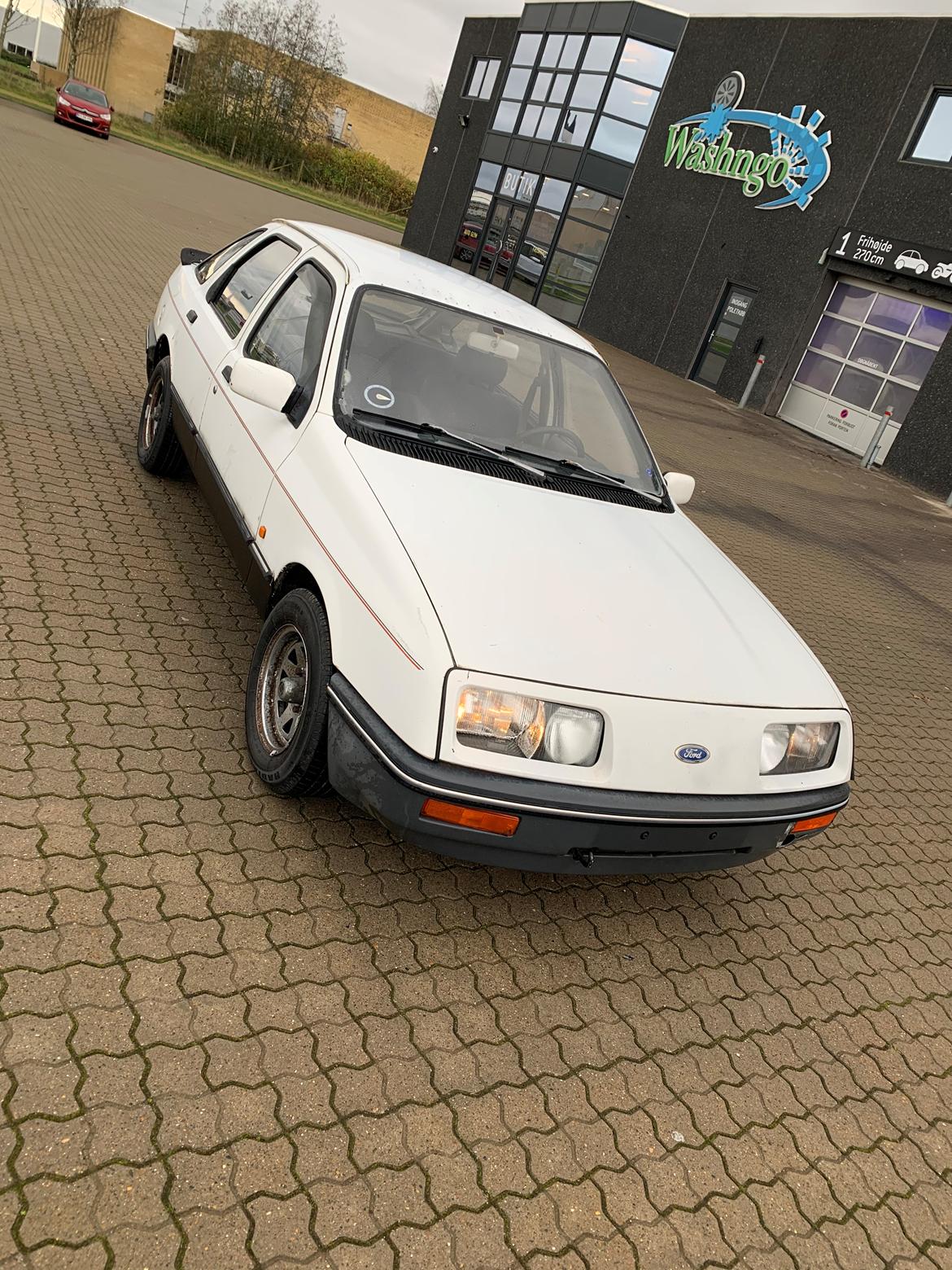 Ford Sierra.2,0 V6 billede 2