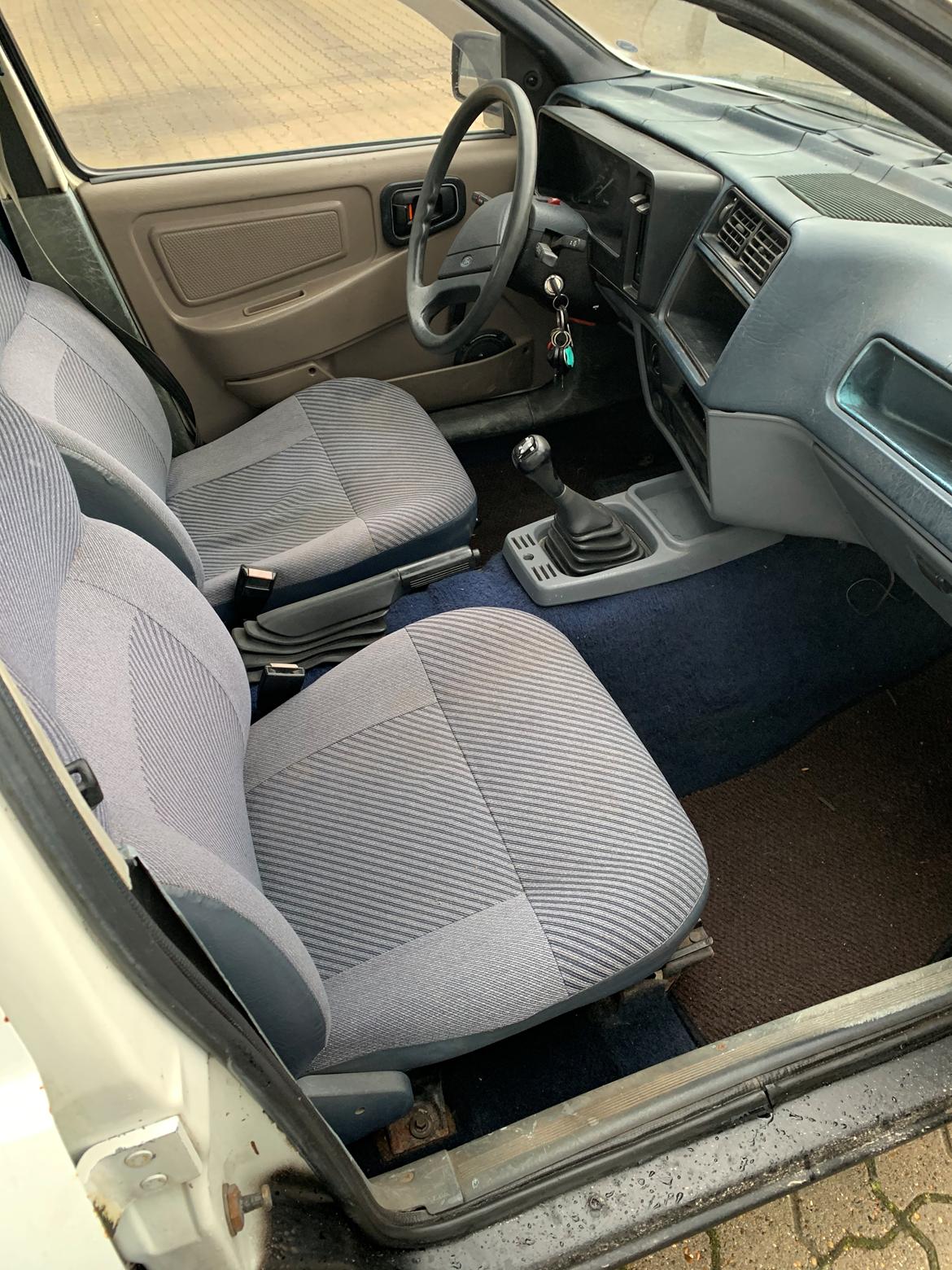 Ford Sierra.2,0 V6 billede 3