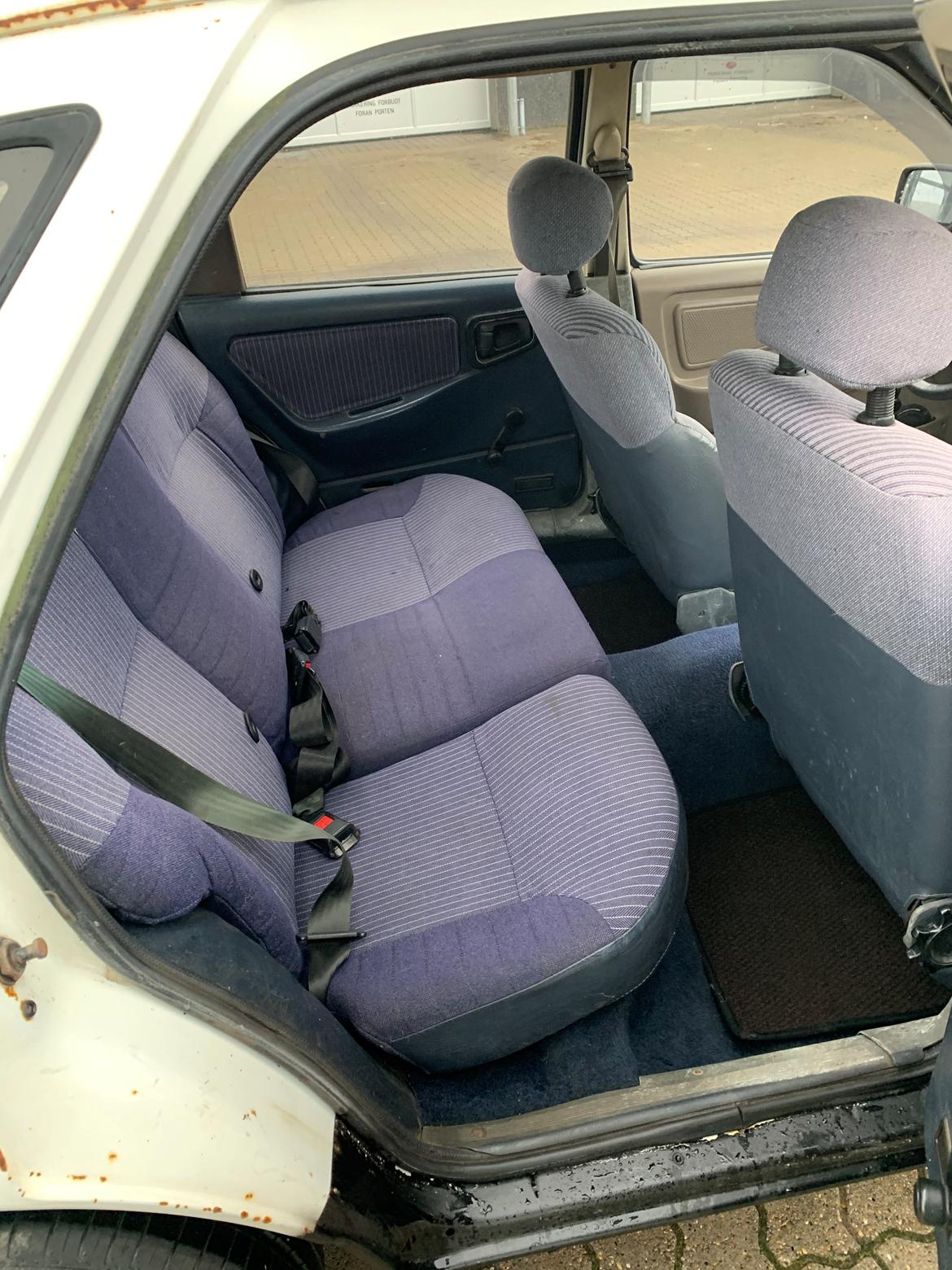 Ford Sierra.2,0 V6 billede 4