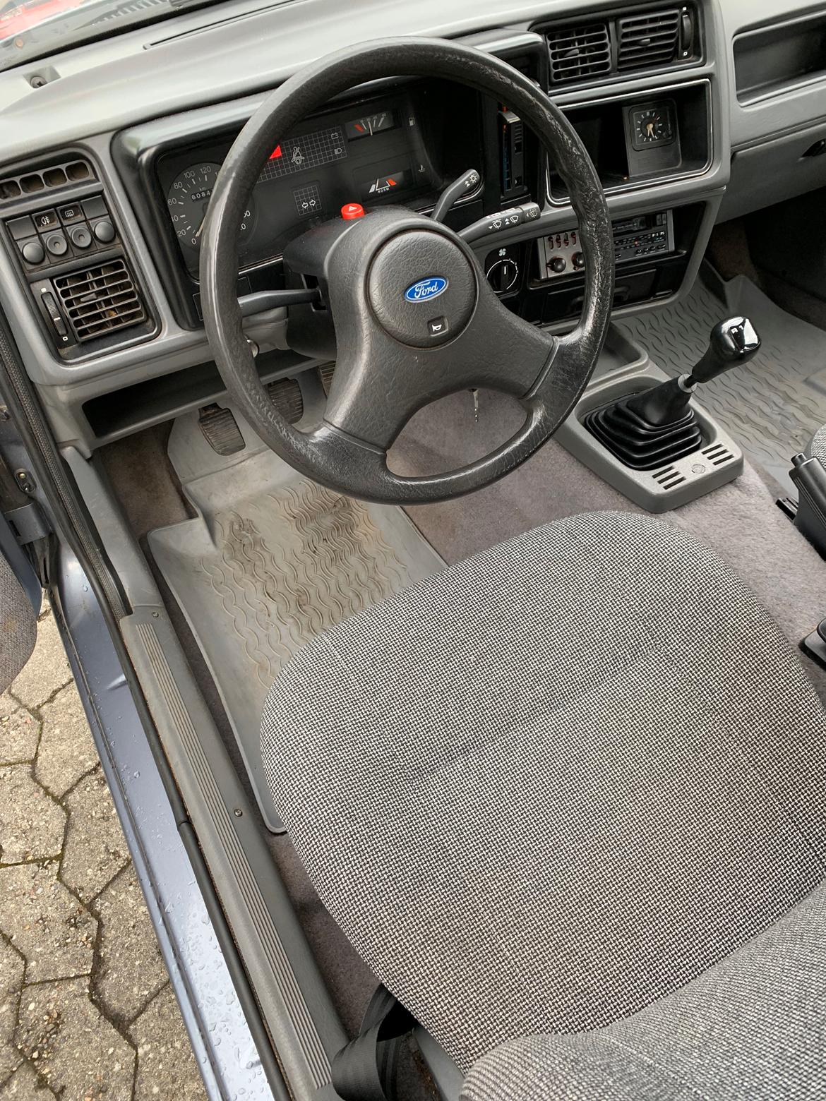 Ford Sierra 1,6 cl Van billede 8