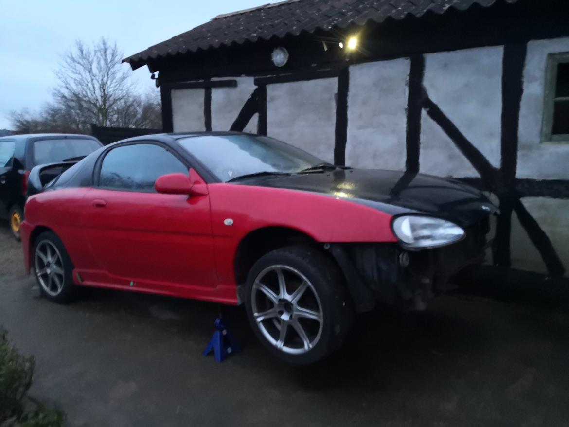 Mazda Mx3 1.8 v6 billede 2