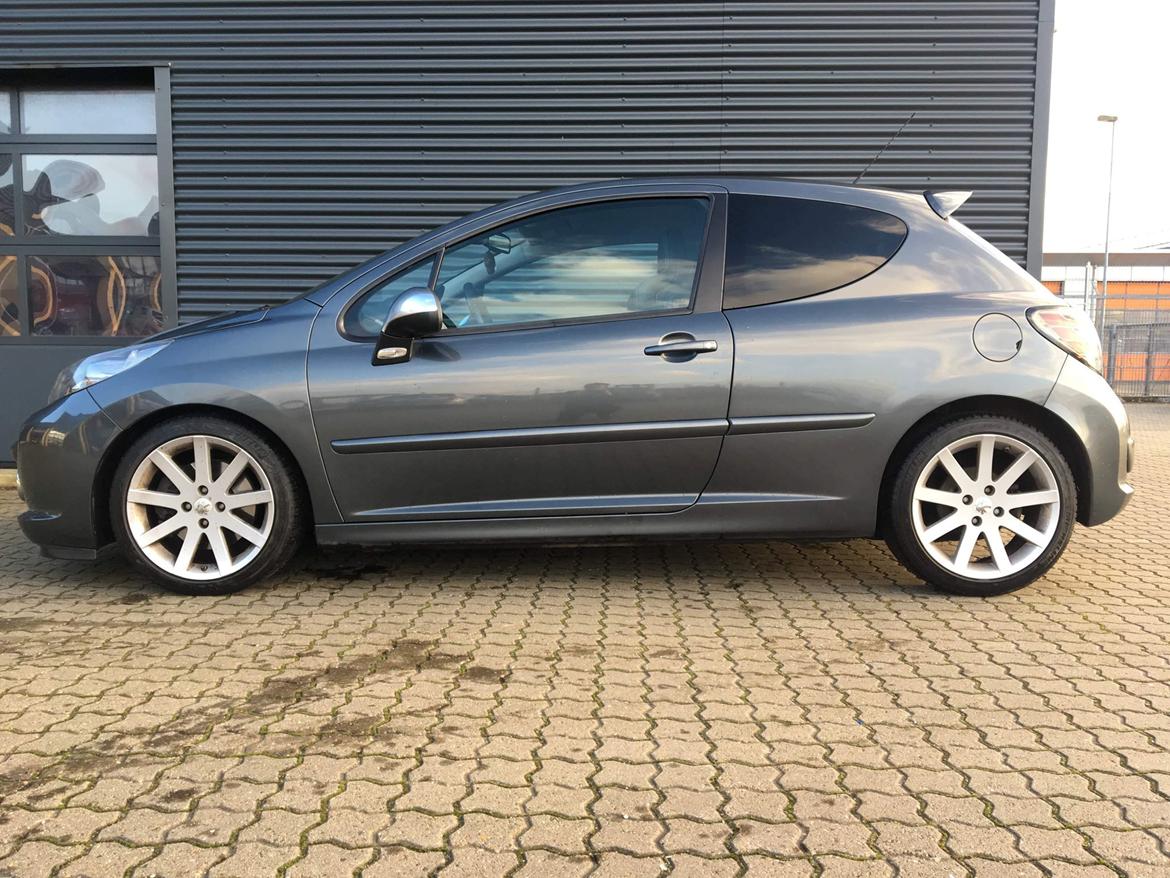 Peugeot 207 RC billede 3