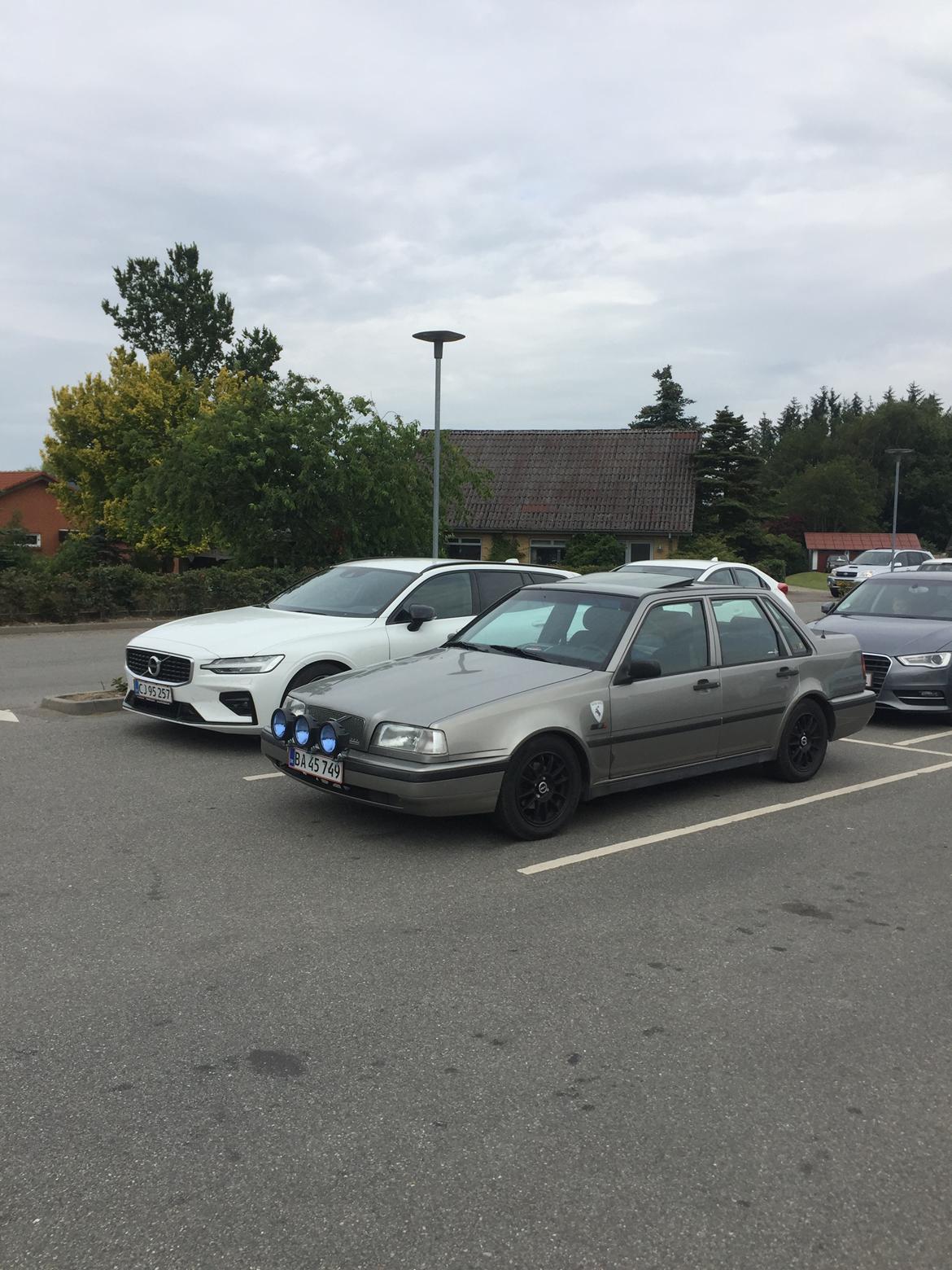 Volvo 460 billede 1