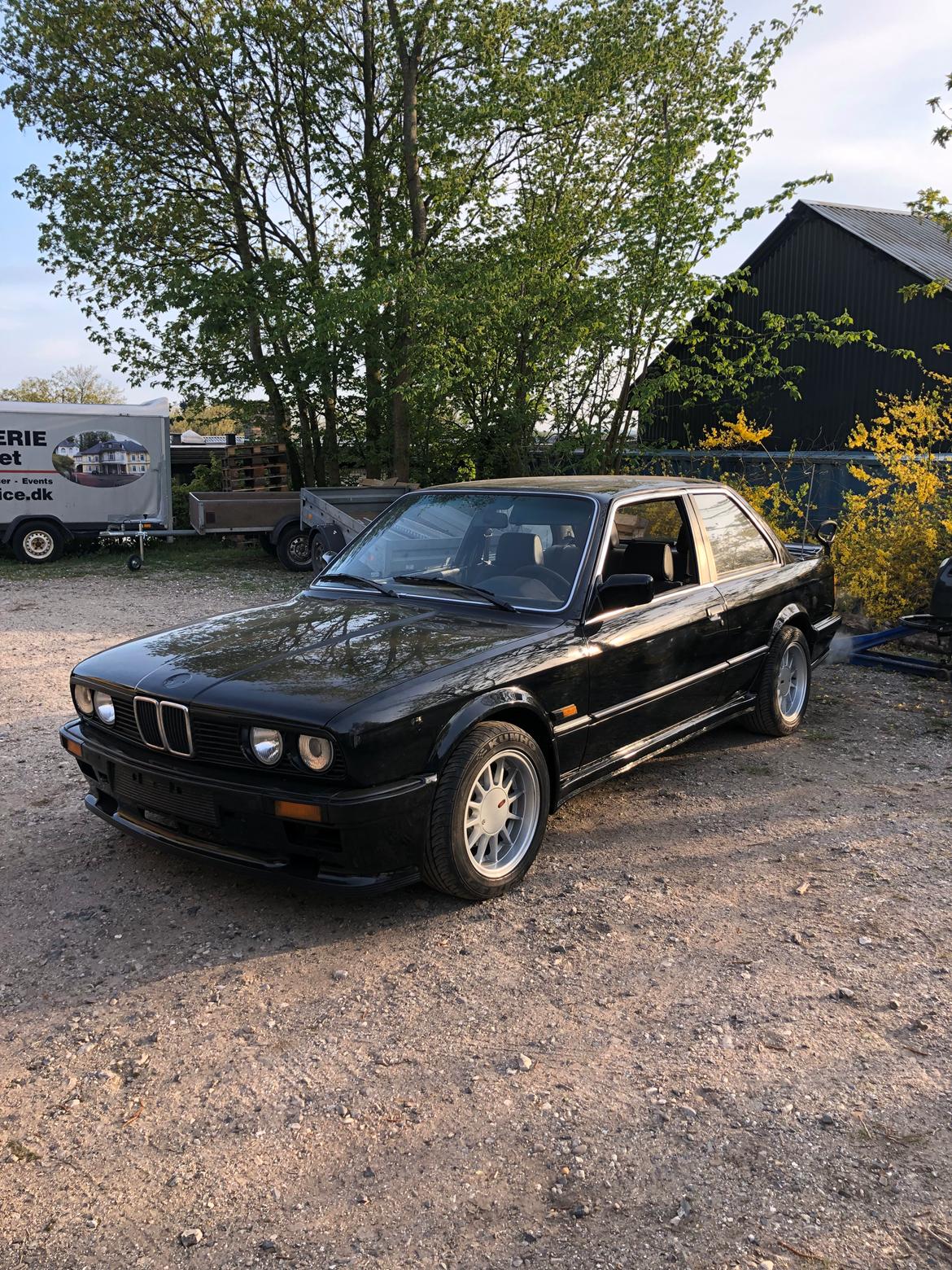 BMW 320 E30 billede 1