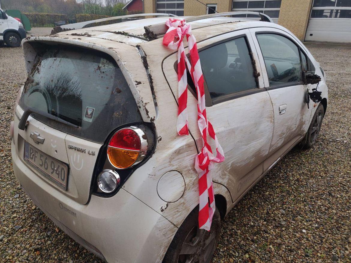 Chevrolet Spark LS (TOTALSKADET)  billede 14