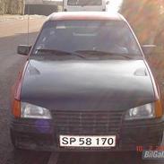 Opel Kadett E 1.3 s - solgt