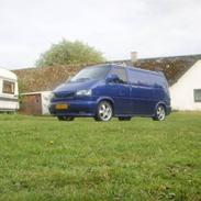 VW Transporter