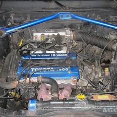 Toyota Corolla 1.6 GT 