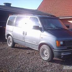 Chevrolet Astro van *solgt*