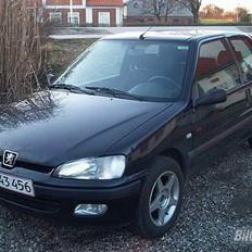Peugeot 106 1,4 xs (solgt)