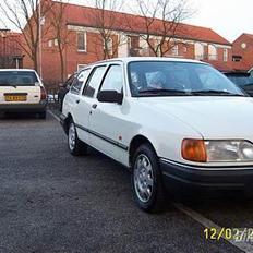 Ford --SOLGT-- Sierra Estate