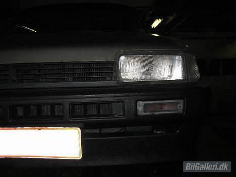 Toyota Corolla 1.6 GT  - Hvide blink skal der til billede 3