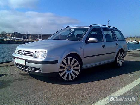 VW Golf IV 2,0 Variant SOLGT billede 2