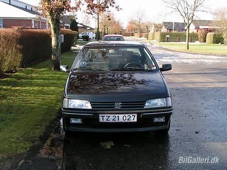 Peugeot 405 MI16 *SOLGT* billede 2
