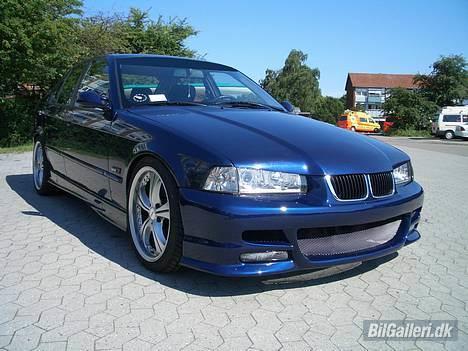 BMW 320 * billede 1