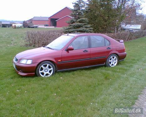 Honda civic SOLGT! billede 4
