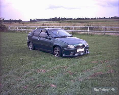 Opel Kadett E SOLGT - Så er Kadetten blevet synet, sådan ser den ud nu. men den er ikke helt færdig udvendig billede 1