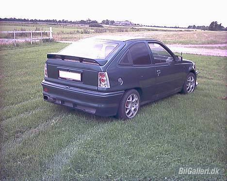 Opel Kadett E SOLGT billede 3