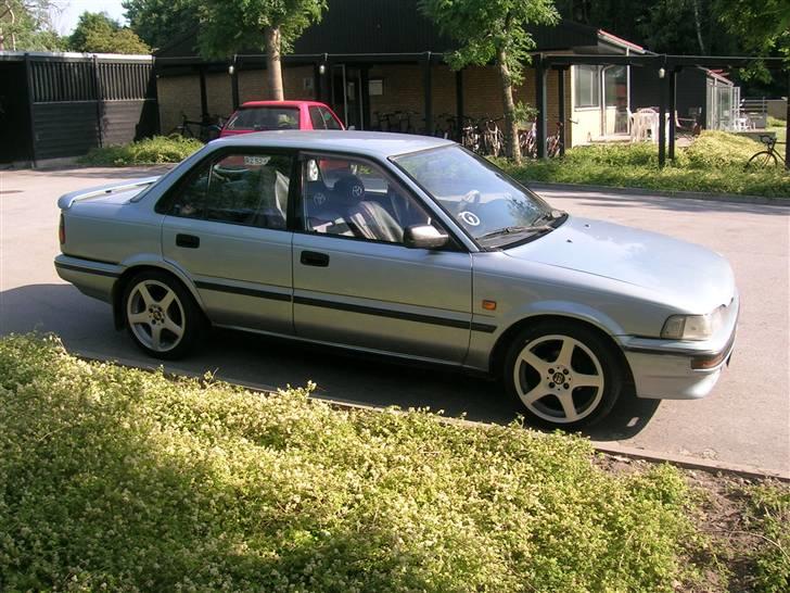 Toyota Corolla - Solgt billede 6