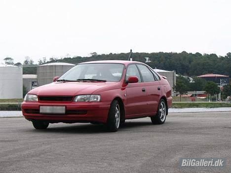 Toyota carina e solgt billede 4