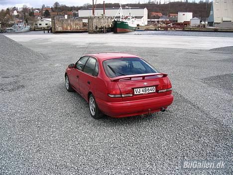 Toyota carina e solgt billede 7