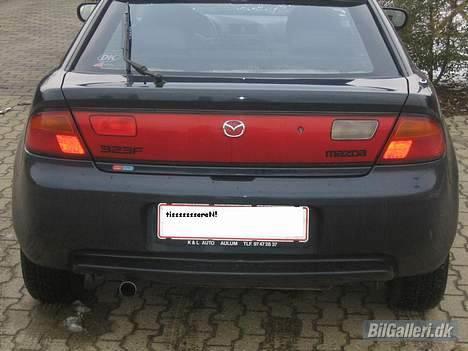 Mazda 323f billede 8