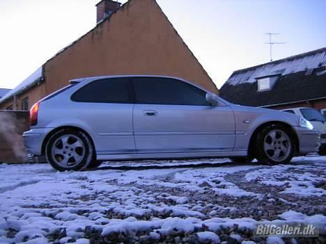 Honda Civic VTI (solgt) billede 8