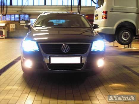 VW passat stc comfortline - Gammelt billede før der blev skiftet til 6000k xenon billede 8