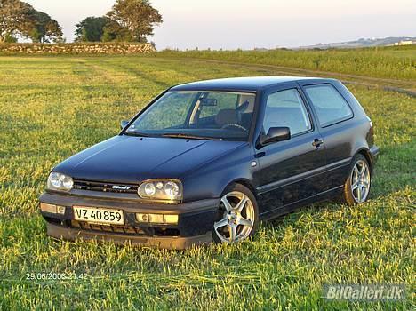 VW Golf 3. SOLGT billede 1