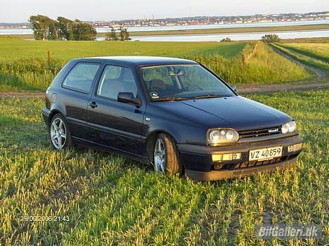 VW Golf 3. SOLGT billede 2